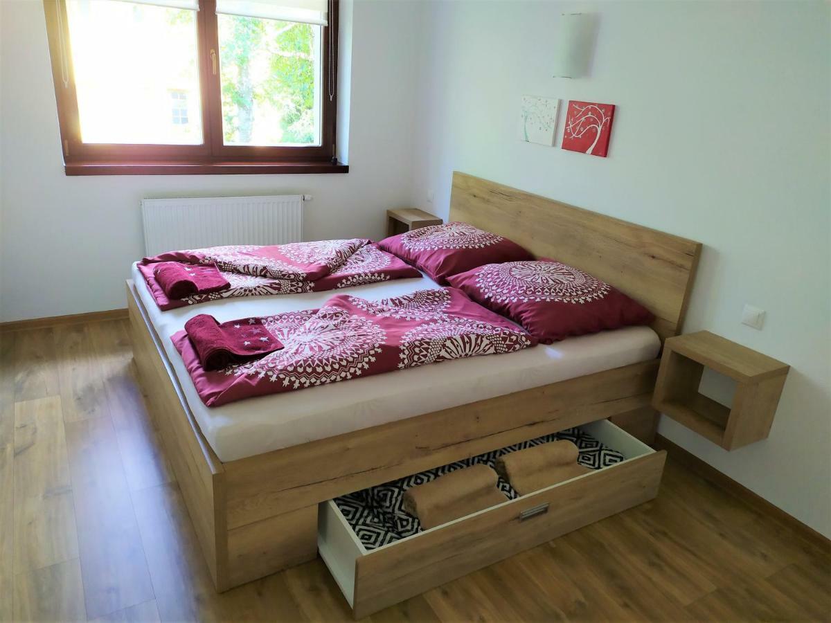 Apartman Lilu - 塔查斯卡-鲁穆尼卡 外观 照片