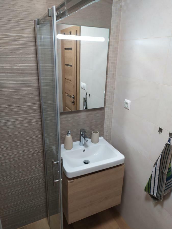 Apartman Lilu - 塔查斯卡-鲁穆尼卡 外观 照片